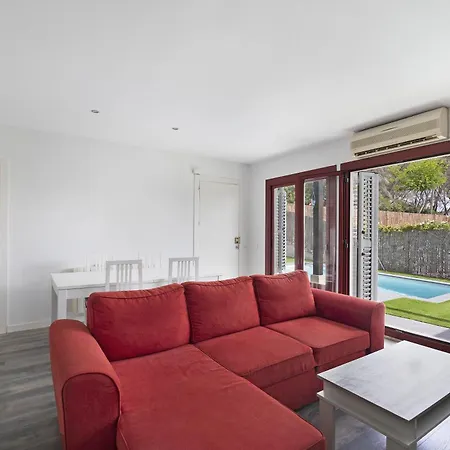 Casa Con Piscina Privada En Sitges Сasa de vacaciones Sant Pere De Ribes
