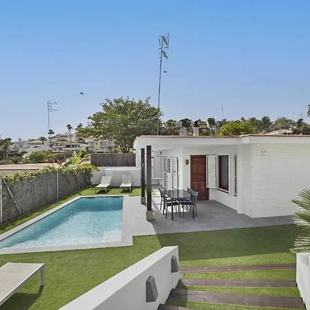 Casa Con Piscina Privada En Sitges Сasa de vacaciones Sant Pere De Ribes