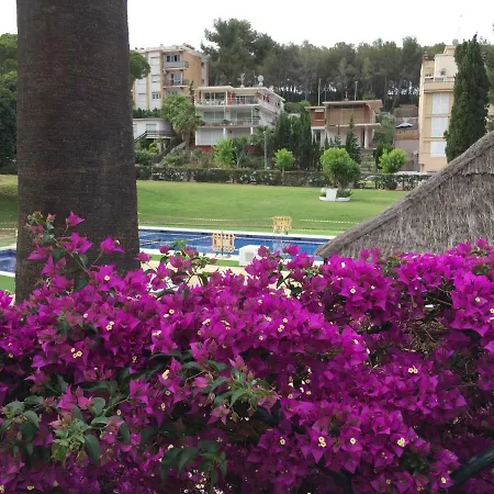 Casa Con Piscina Privada En Sitges Сasa de vacaciones *